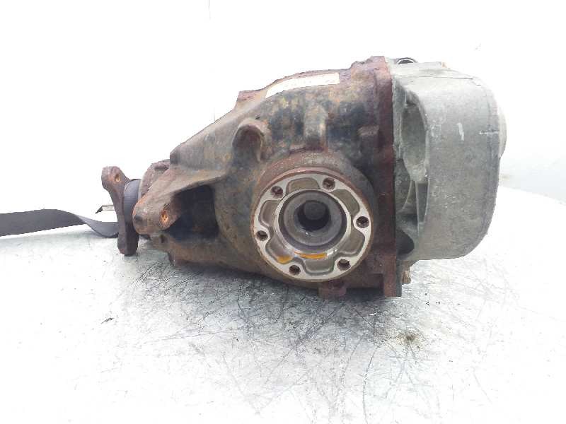 Recambio de diferencial trasero para bmw serie 3 touring (e91) 318d referencia OEM IAM 7598855 7518405 