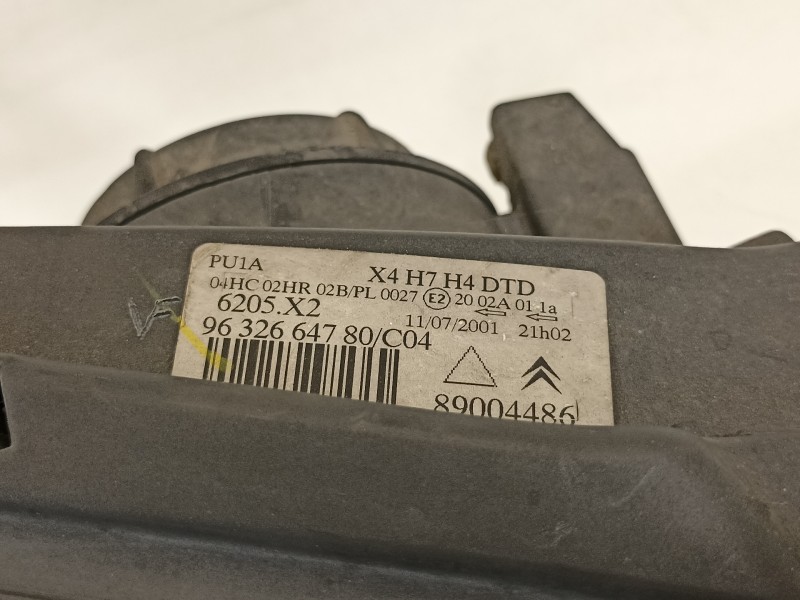 Recambio de faro derecho para citroën c5 berlina 2.0 hdi 90 sx/sx automático referencia OEM IAM 9632664780  