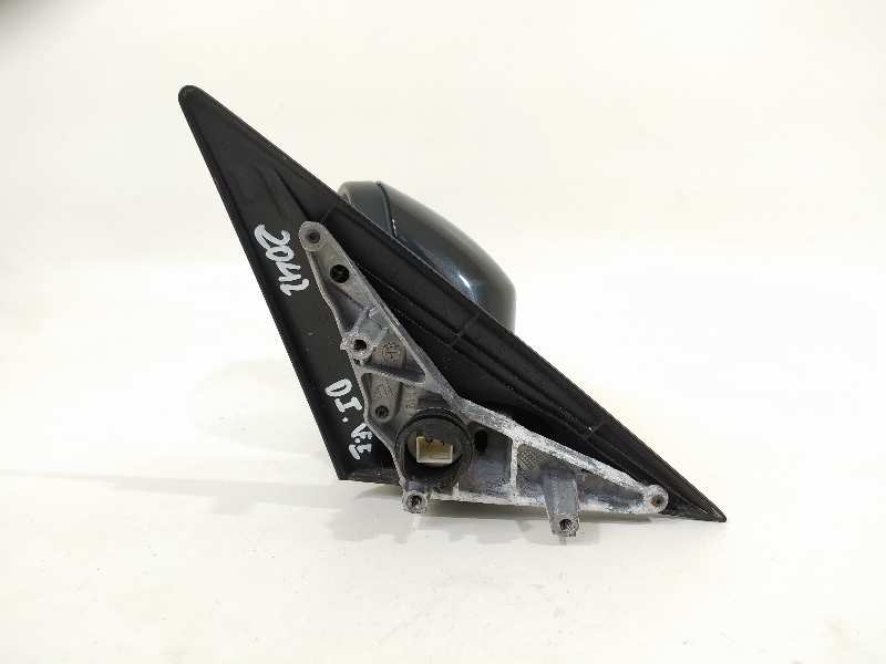 Recambio de retrovisor izquierdo para bmw serie 3 touring (e91) 318d referencia OEM IAM 51167268261  