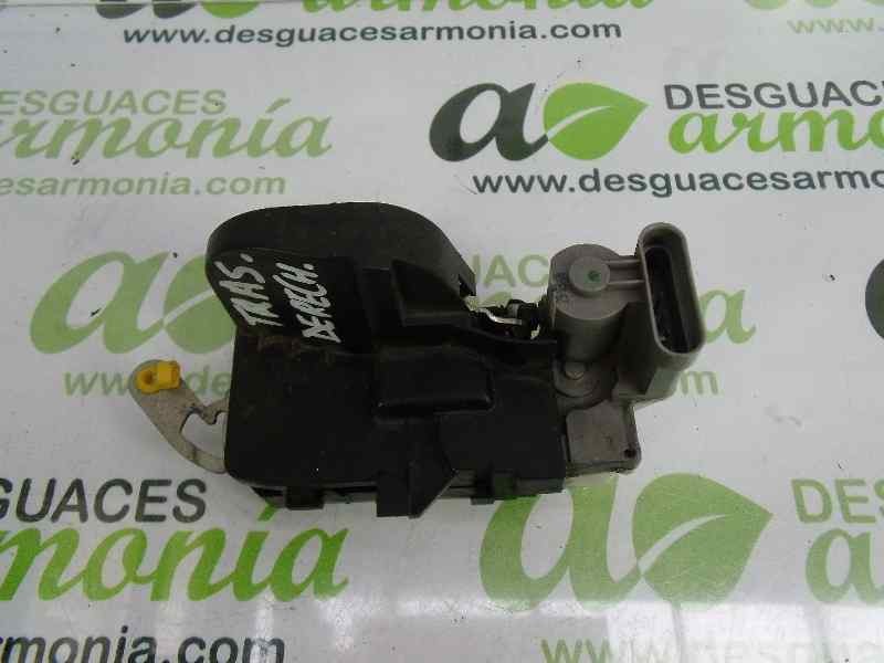 Recambio de cerradura puerta trasera derecha para alfa romeo 147 (190) 1.9 jtd distinctive referencia OEM IAM 0046556820  