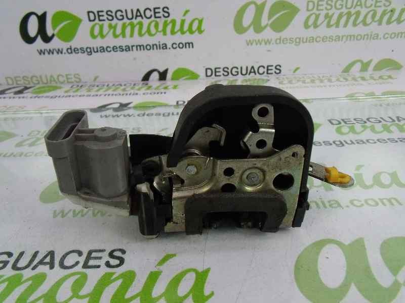 Recambio de cerradura puerta trasera derecha para alfa romeo 147 (190) 1.9 jtd distinctive referencia OEM IAM 0046556820  