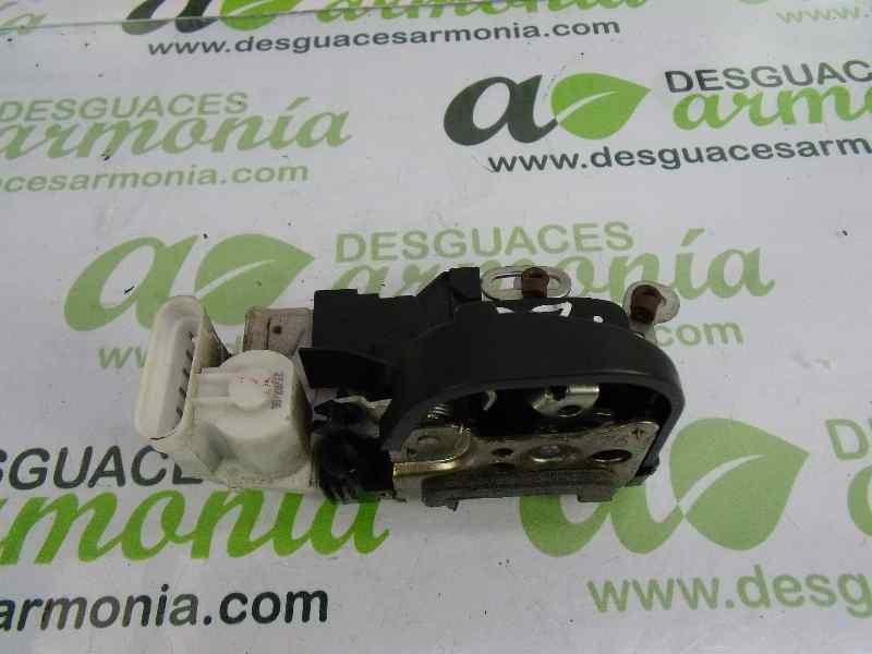 Recambio de cerradura puerta delantera derecha para alfa romeo 147 (190) 1.9 jtd distinctive referencia OEM IAM 0046800415  
