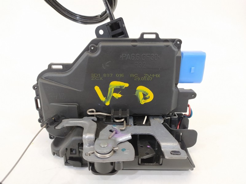 Recambio de cerradura puerta delantera derecha para volkswagen jetta (1k2) 1.9 tdi referencia OEM IAM 3D1837016AC  