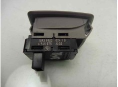 Recambio de mando elevalunas trasero derecho para bmw serie 3 touring (e91) 318d referencia OEM IAM 6945875 15939902  2