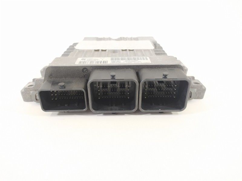 Recambio de centralita motor uce para citroën c4 lim. collection referencia OEM IAM 9676760880 9666681180 S180123001