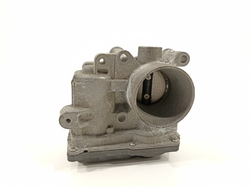 Recambio de caja mariposa para dacia sandero laureate referencia OEM IAM 8200568712D  