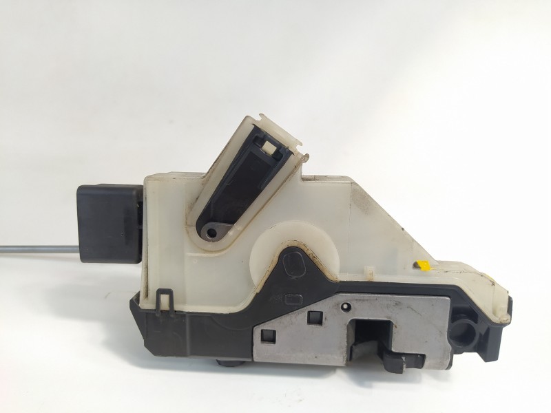 Recambio de cerradura puerta delantera derecha para citroën c4 lim. collection referencia OEM IAM 9685351480  