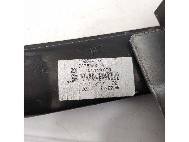 Recambio de elevalunas trasero izquierdo para bmw serie 3 touring (e91) 318d referencia OEM IAM 13262410 7075883 71002603