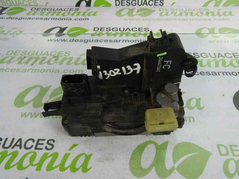 Recambio de cerradura puerta delantera derecha para opel vectra c berlina club referencia OEM IAM 24447341  