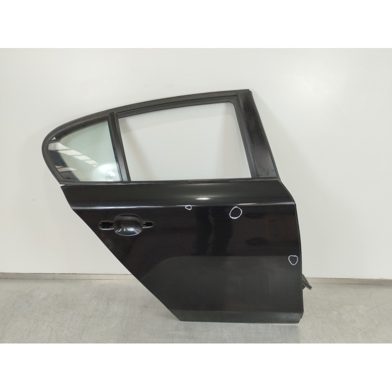 Recambio de puerta trasera derecha para bmw serie 1 berlina (e81/e87) 118d referencia OEM IAM 41527191018  