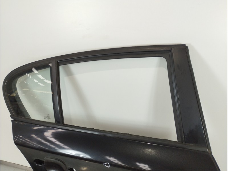 Recambio de puerta trasera derecha para bmw serie 1 berlina (e81/e87) 118d referencia OEM IAM 41527191018  