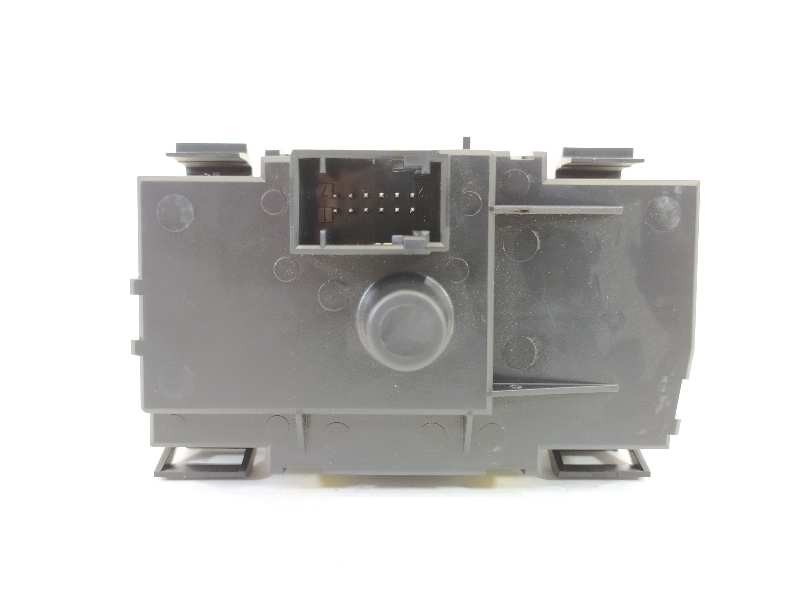 Recambio de mando luces para bmw serie 1 berlina (e81/e87) 118d referencia OEM IAM 61316932796  