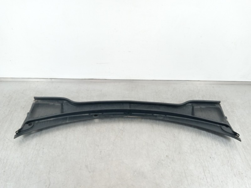 Recambio de torpedo para seat arona xperience referencia OEM IAM 6F1819403 6F2819404M 