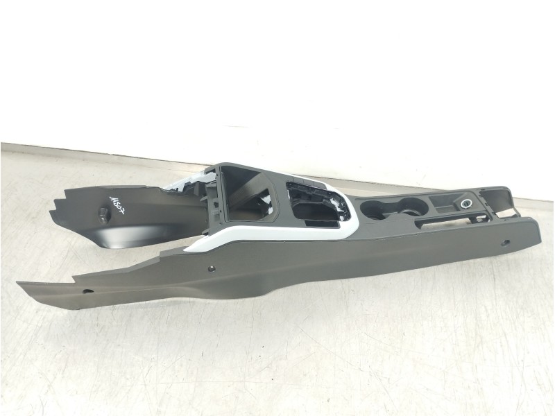Recambio de consola central para seat arona xperience referencia OEM IAM 6F1863243 01173227 