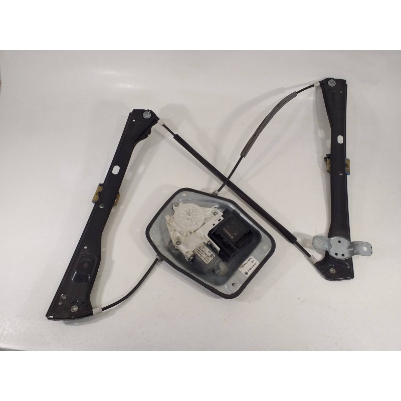 Recambio de elevalunas delantero derecho para volkswagen jetta (1k2) 1.9 tdi referencia OEM IAM 1K5837462B 1K5837402AH 1K0959792