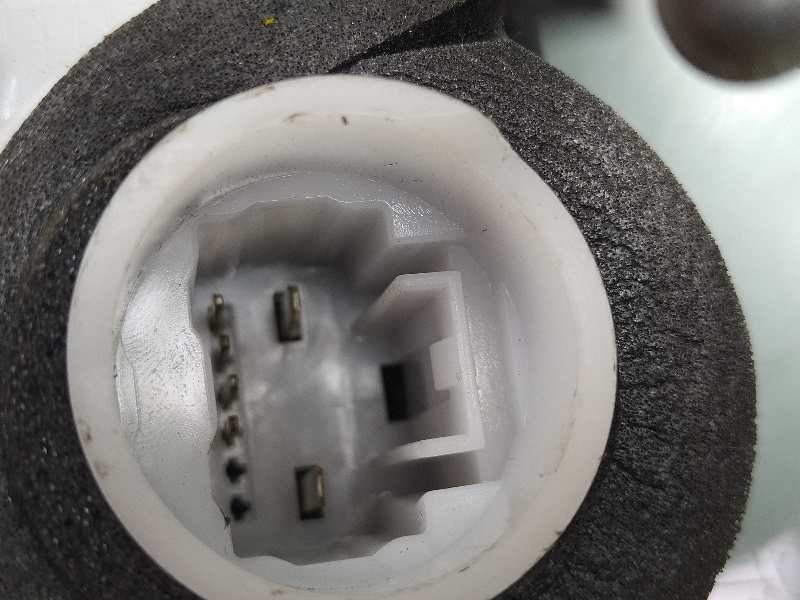 Recambio de cerradura puerta delantera derecha para honda cr-v (re) comfort referencia OEM IAM 72110SWAP03  