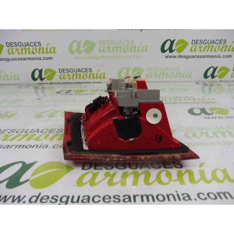 Recambio de piloto trasero derecho en porton para audi a3 sportback (8p) 1.6 tdi attraction referencia OEM IAM 8P4945094D  