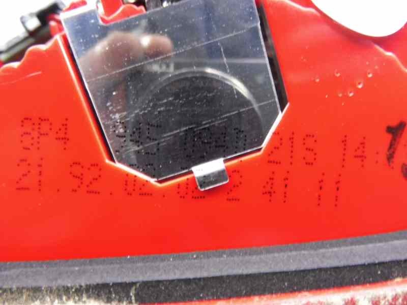 Recambio de piloto trasero derecho en porton para audi a3 sportback (8p) 1.6 tdi attraction referencia OEM IAM 8P4945094D  