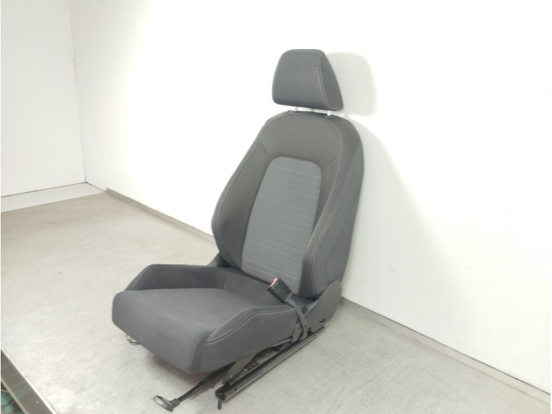 Recambio de asiento delantero derecho para volkswagen scirocco (137) 1.4 tsi (90kw) referencia OEM IAM 1K8881106K  