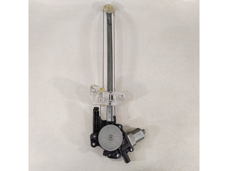 Recambio de elevalunas trasero derecho para honda cr-v (re) comfort referencia OEM IAM CM012350  