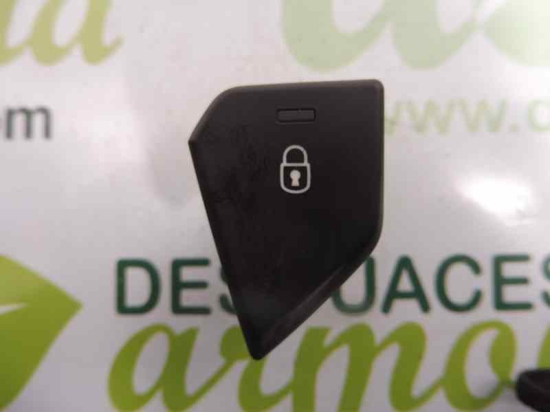 Recambio de mando multifuncion para citroën c-elysée seduction referencia OEM IAM 9817903480  