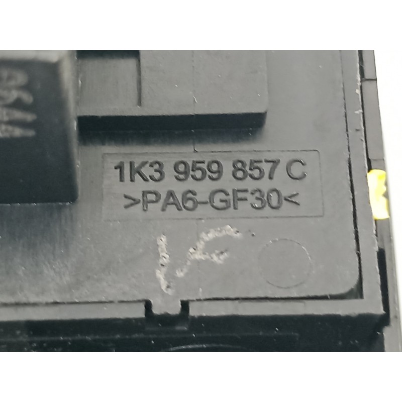Recambio de mando elevalunas delantero izquierdo para volkswagen scirocco (137) 1.4 tsi (90kw) referencia OEM IAM 1K3959857C 1K8