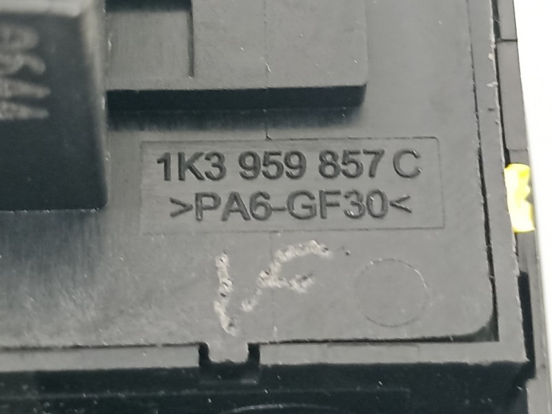 Recambio de mando elevalunas delantero izquierdo para volkswagen scirocco (137) 1.4 tsi (90kw) referencia OEM IAM 1K3959857C 1K8