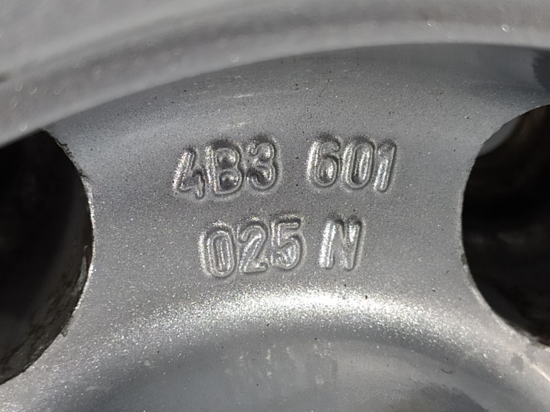 Recambio de llanta para audi s6 avant (4b6) s6 avant referencia OEM IAM 4B3601025N  