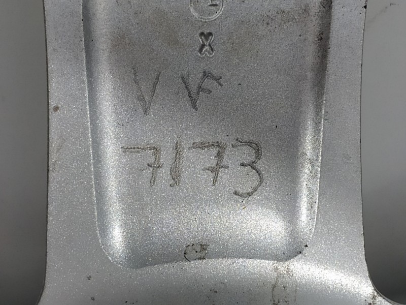 Recambio de llanta para audi s6 avant (4b6) s6 avant referencia OEM IAM 4B3601025N  