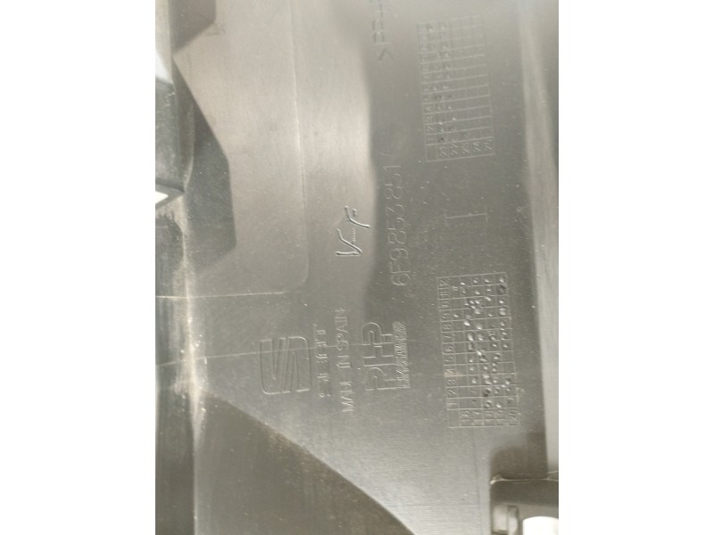 Recambio de faldon lateral para seat arona xperience referencia OEM IAM 6F9853851  