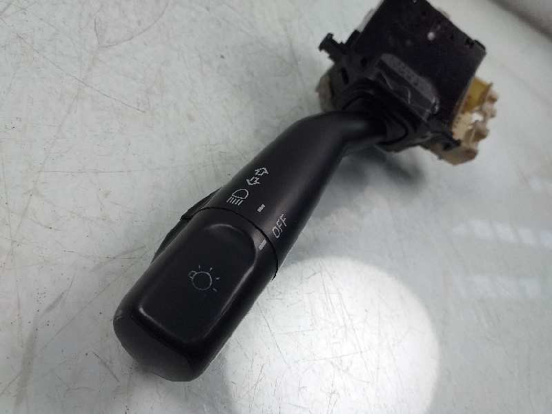 Recambio de mando luces para toyota celica (t20) 1.8 referencia OEM IAM 17A089  