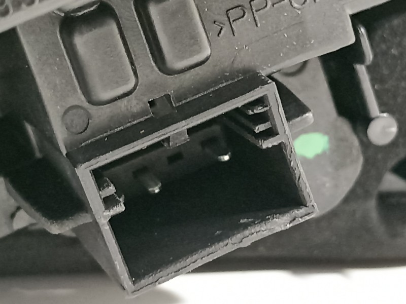 Recambio de piloto trasero izquierdo para seat arona xperience referencia OEM IAM 6F9945307D RE28950000 