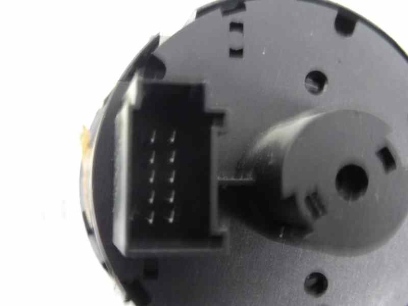 Recambio de mando luces para volkswagen golf v berlina (1k1) gti referencia OEM IAM 3C8941431N  