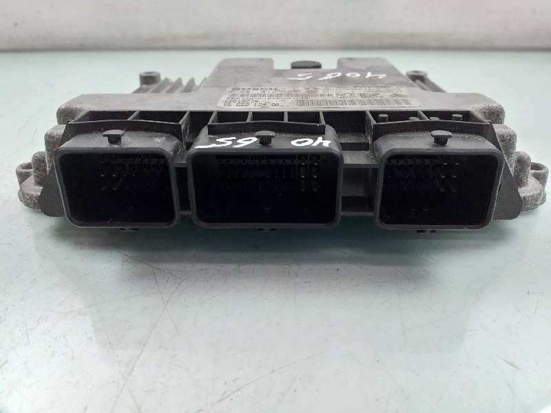 Recambio de centralita motor uce para peugeot 207 xs referencia OEM IAM 9662212480 0281012467 9653958980