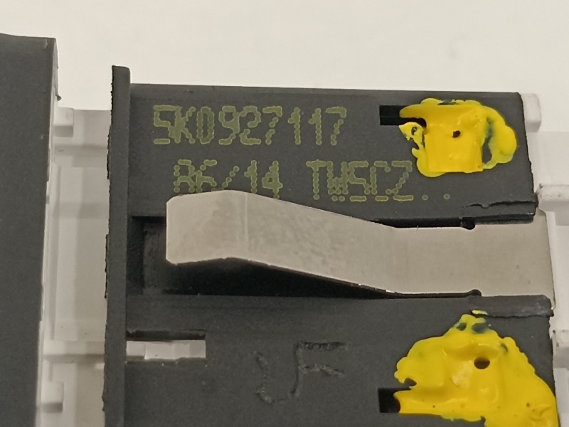 Recambio de interruptor para volkswagen scirocco (137) 1.4 tsi (90kw) referencia OEM IAM 5K0927117  