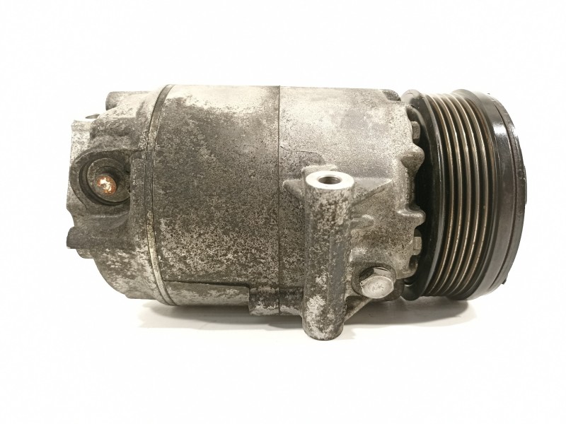 Recambio de compresor aire acondicionado para opel astra h caravan cosmo referencia OEM IAM 13297443  