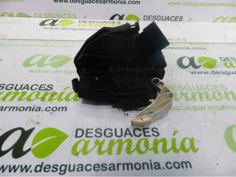 Recambio de cerradura puerta delantera derecha para ford fiesta (cb1) trend referencia OEM IAM 8A6AA21812BE  