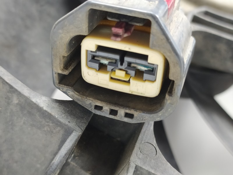 Recambio de electroventilador para chrysler voyager (rg) 2.5 crd executive referencia OEM IAM MC1211868911P MC12118685009 048094