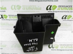 Recambio de guantera para ford fiesta (cb1) trend referencia OEM IAM 8A61A06010   2