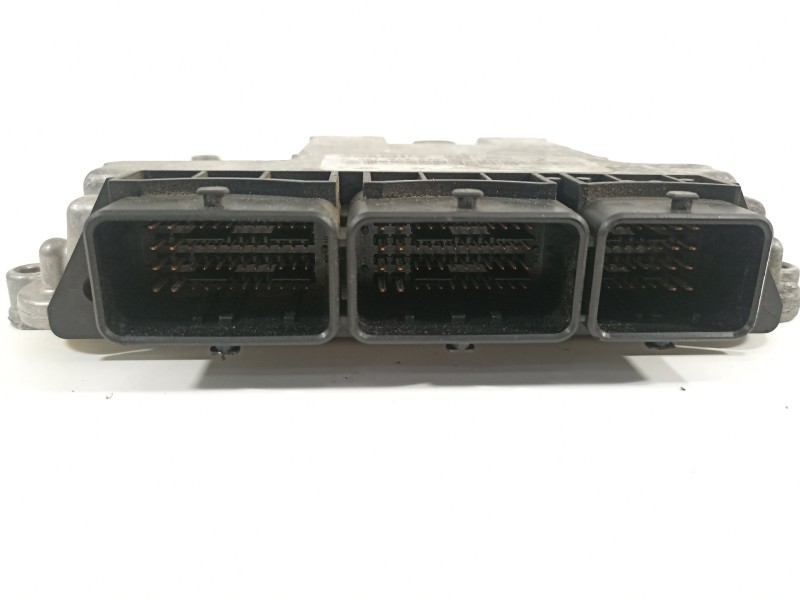 Recambio de centralita motor uce para renault scenic iii dynamique referencia OEM IAM 237100055R 0281014546 237100238R