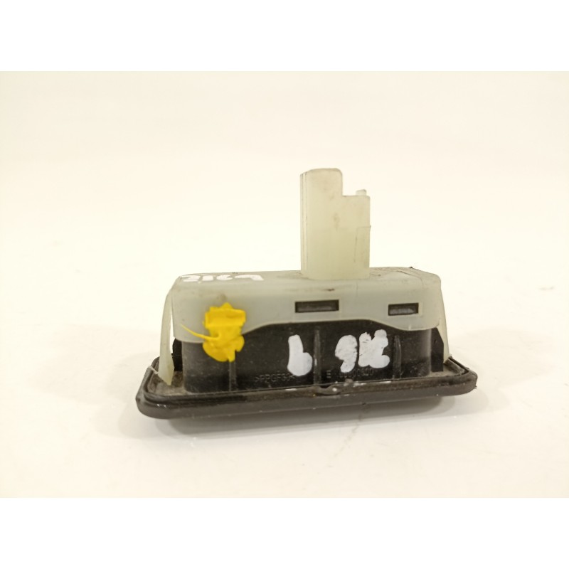 Recambio de maneta exterior porton para renault megane iii berlina 5 p emotion referencia OEM IAM 8200385515  