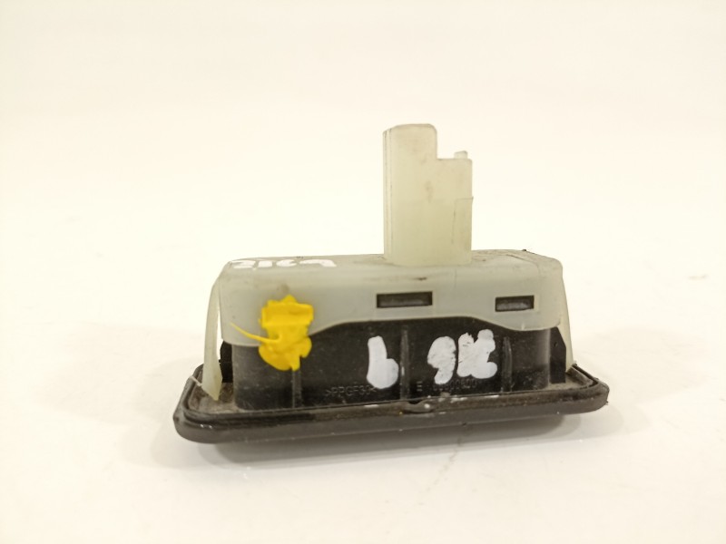 Recambio de maneta exterior porton para renault megane iii berlina 5 p emotion referencia OEM IAM 8200385515  