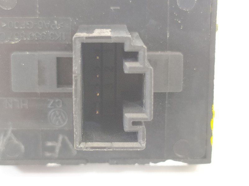 Recambio de mando elevalunas delantero izquierdo para volkswagen caddy furgón/kombi furgón bluemotion referencia OEM IAM 1K39598