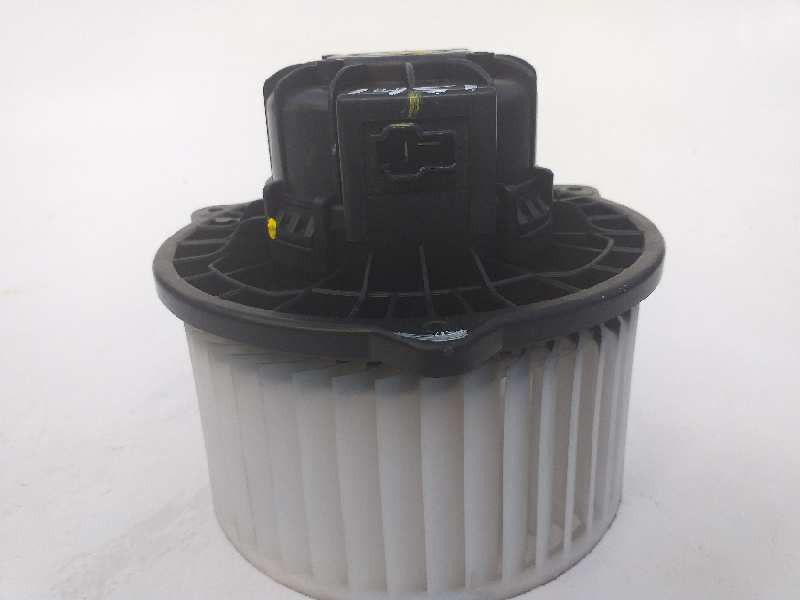 Recambio de ventilador calefaccion para hyundai tucson 25 aniversario 4x2 referencia OEM IAM D316NFFAA 4160151029 