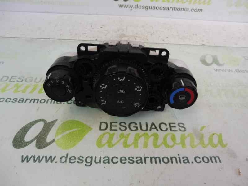 Recambio de mando climatizador para ford fiesta (cb1) trend referencia OEM IAM 8A6119980AE  