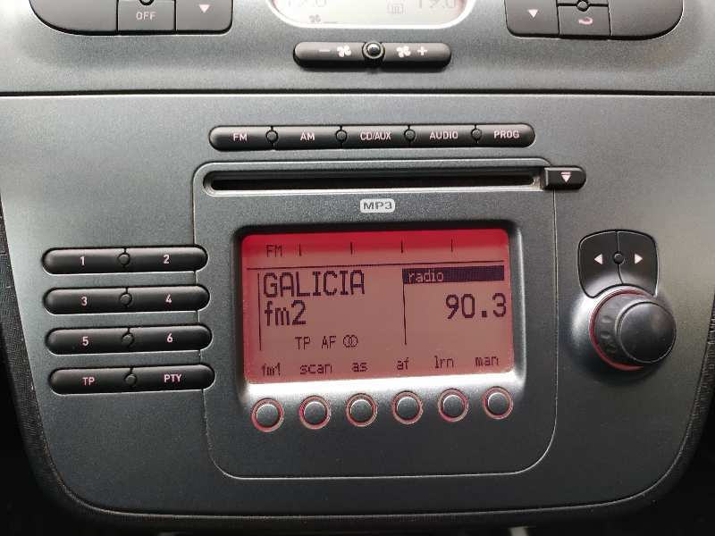 Recambio de sistema audio / radio cd para seat altea (5p1) stylance / style referencia OEM IAM 5P1035186B  