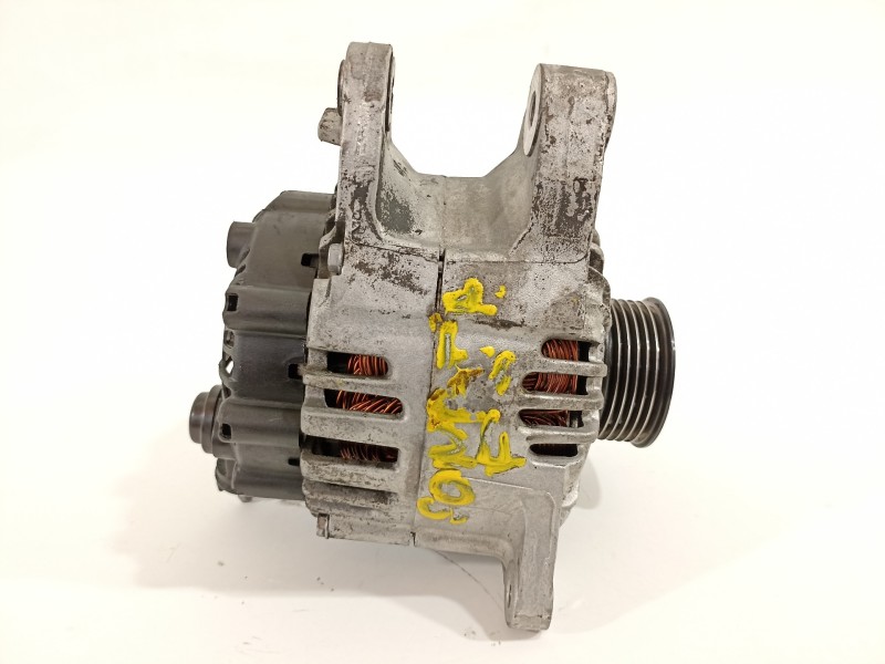 Recambio de alternador para hyundai sonata (y4) 2.5i v6 gls referencia OEM IAM 3730037405 2655516 