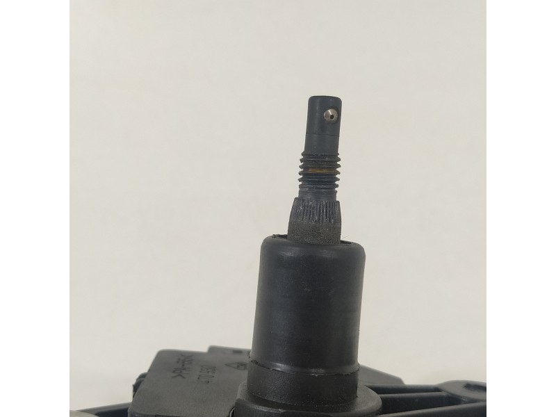 Recambio de motor limpia trasero para volkswagen caddy furgón/kombi furgón bluemotion referencia OEM IAM 2K0955712D  