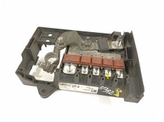Recambio de caja reles / fusibles para opel astra j lim. cosmo referencia OEM IAM 1330230  