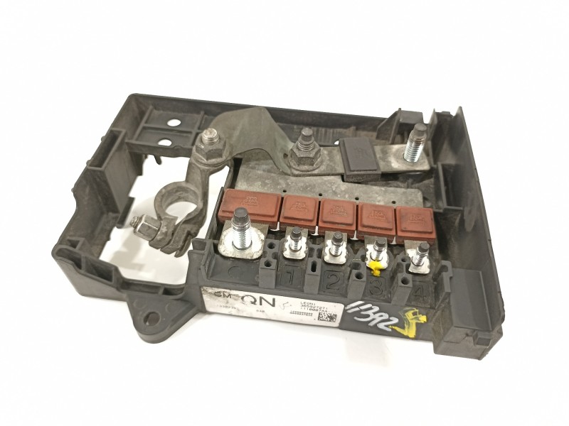 Recambio de caja reles / fusibles para opel astra j lim. cosmo referencia OEM IAM 1330230  